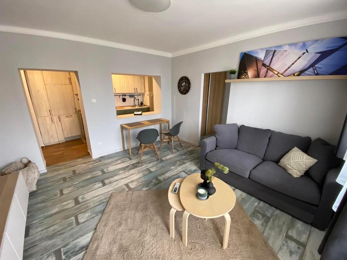 Chill Apartman Miskolc Exterior photo